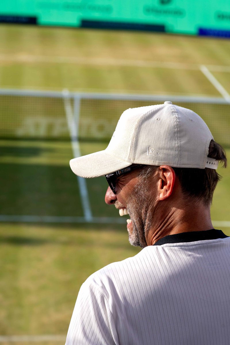 ATPBuzzNews's tweet photo. @BautistaAgut @atptour Look who’s swinging a racket! Kloppo’s in action. See the pics! 👀🎾 #ATP #Tennis https://t.co/PS236Nmx4f