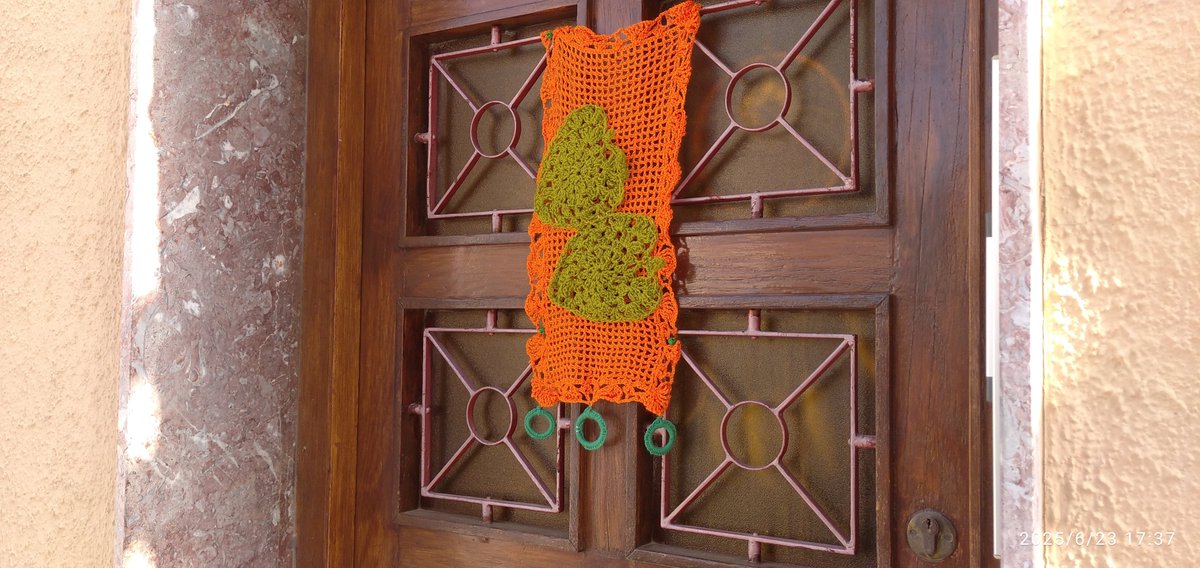 Nueva decoración de la fachada de @lanasorihuela