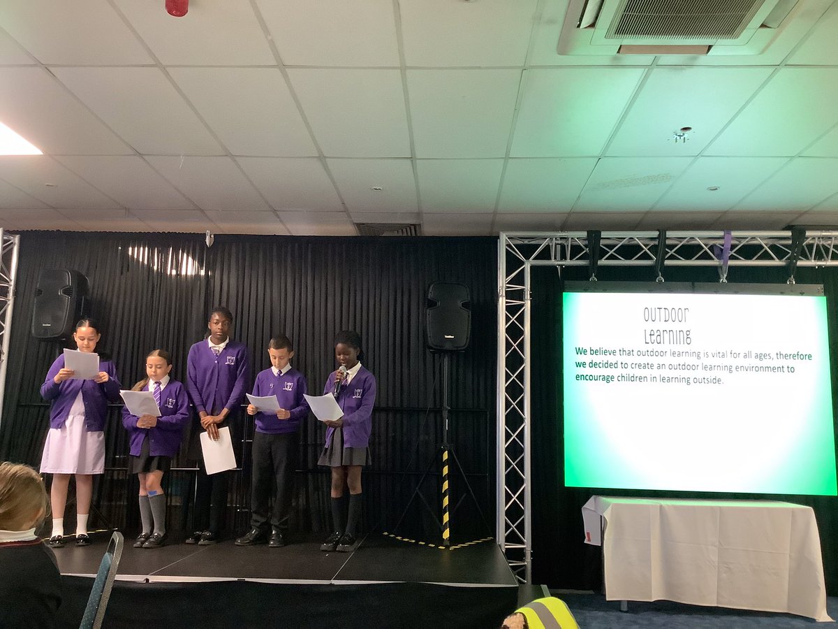 We are so proud of our worship warriors for representing our school @HaltonHealthySchools celebration event this morning. We took part in Wake Up Shake up, got to meet key personnel and presented their sustainability PowerPoint with confidence. Well done all ⭐️ #StGerardsPSHE