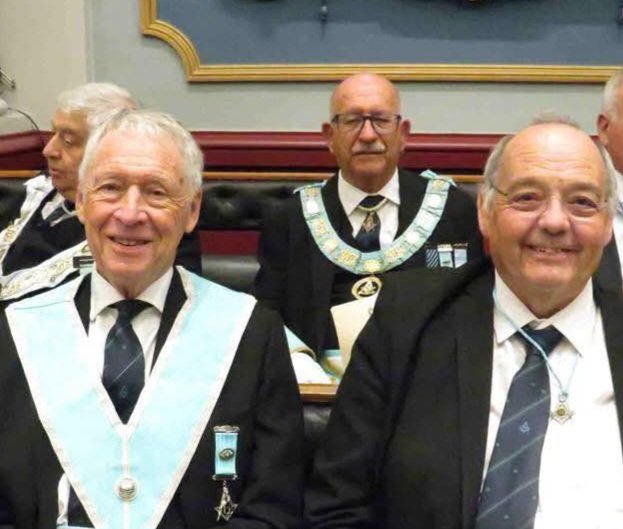 Robert Vaughan tweet media