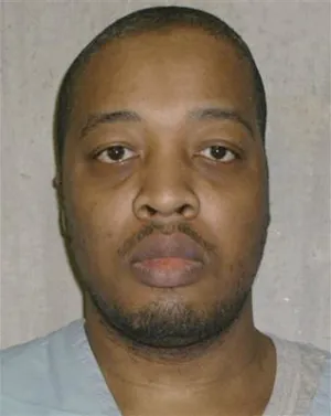 KarineOmry's tweet photo. I remember #BrianDavis executed by the state of Oklahoma on June 25, 2013. He was convicted by an all-white jury. The Board of Pardons and Paroles recommended to commute his sentence to LWOP however the Gov decided to deny it and the execution went through.
#EndTheDeathPenalty https://t.co/ako2swF0zs