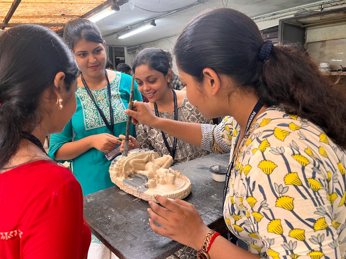 IndianMuseumKol's tweet image. On 25.06.2025, Indian Museum, Kolkata conducted a Modelling Workshop for interns. The session offered hands-on experience in moulding and colouring—bridging creativity and heritage.

#MuseumInternship #ModellingWorkshop #IndianMuseumKolkata #EkBharatShreshthaBharat #ViksitBharat