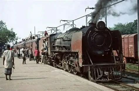 Ananth Rupanagudi (@ananth_iras) on Twitter photo A photo of a YP steam locomotive hauled train from Mansi Jn in North Bihar with lines leading to Kathihar and Barauni, taken in 1976 by Herman Brutzer. This station came up when the Barauni-Katihar rail line was laid by the Tirhut State Railway in 1887. <a href="/somnath1978/">Somnath Mukherjee</a> <a href="/sambitnk/">Sambit Nayak</a> A photo of a YP steam locomotive hauled train from Mansi Jn in North Bihar with lines leading to Kathihar and Barauni, taken in 1976 by Herman Brutzer. This station came up when the Barauni-Katihar rail line was laid by the Tirhut State Railway in 1887. <a href="/somnath1978/">Somnath Mukherjee</a> <a href="/sambitnk/">Sambit Nayak</a>