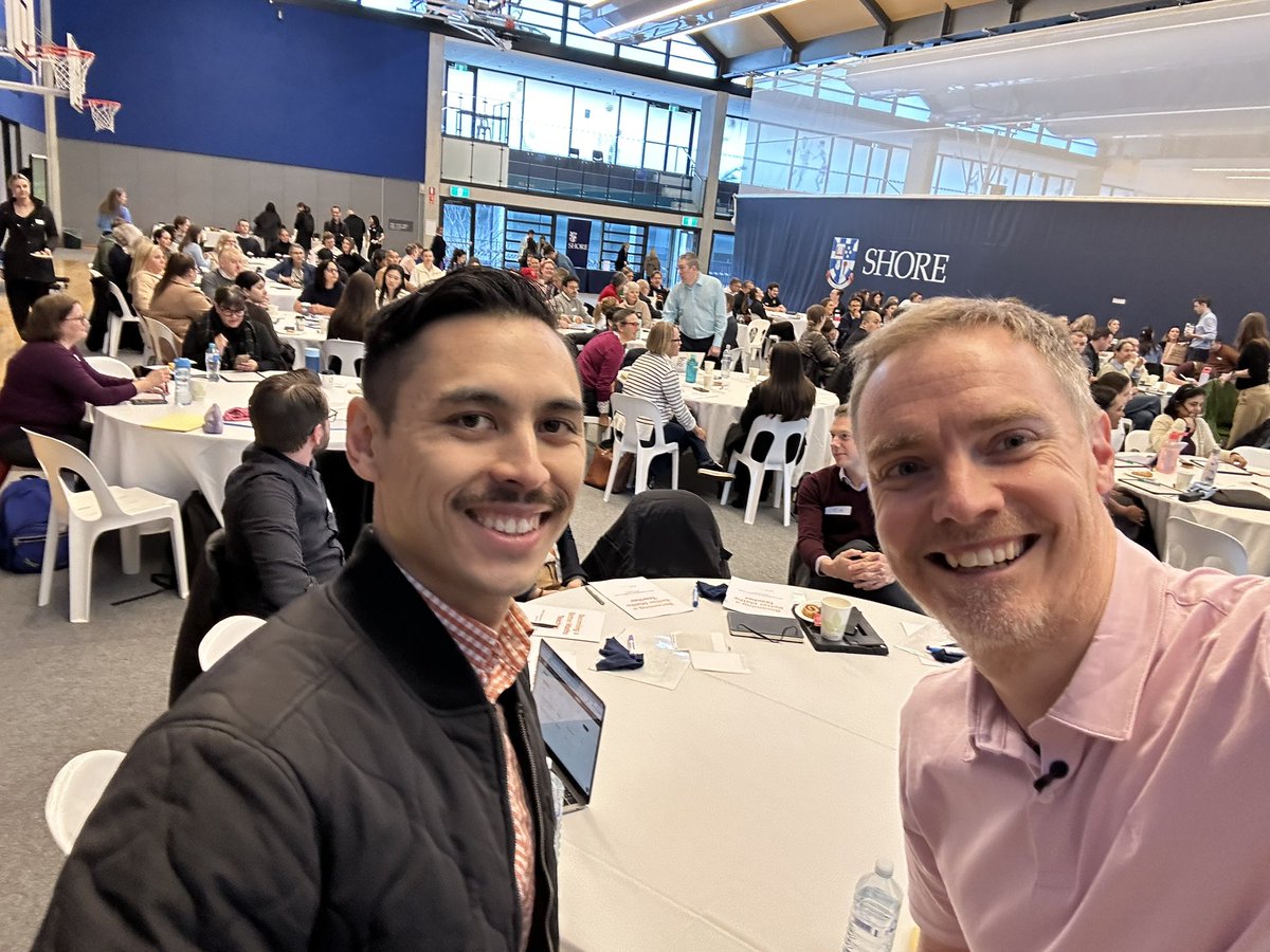 mrbartonmaths's tweet image. Really fun day delivering CPD to 150 in Sydney. Super engaged crowd with fantastic questions. And then a run with the legend that is @misterwootube to top the day off. Feeling very lucky!