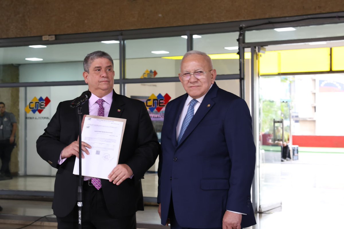 Bernabé Gutiérrez (@adbernabe) on Twitter photo En nombre de CEN #AcciónDemocrática le deseo un feliz cumpleaños al compañero y amigo <a href="/josegcorrea13/">José Gregorio Correa</a>, diputado a la Asamblea Nacional y Secretario de Asuntos Internacionales del partido del pueblo.
Hermano, te envío un fraternal abrazo en esta fecha especial, reconociendo tu En nombre de CEN #AcciónDemocrática le deseo un feliz cumpleaños al compañero y amigo <a href="/josegcorrea13/">José Gregorio Correa</a>, diputado a la Asamblea Nacional y Secretario de Asuntos Internacionales del partido del pueblo.
Hermano, te envío un fraternal abrazo en esta fecha especial, reconociendo tu