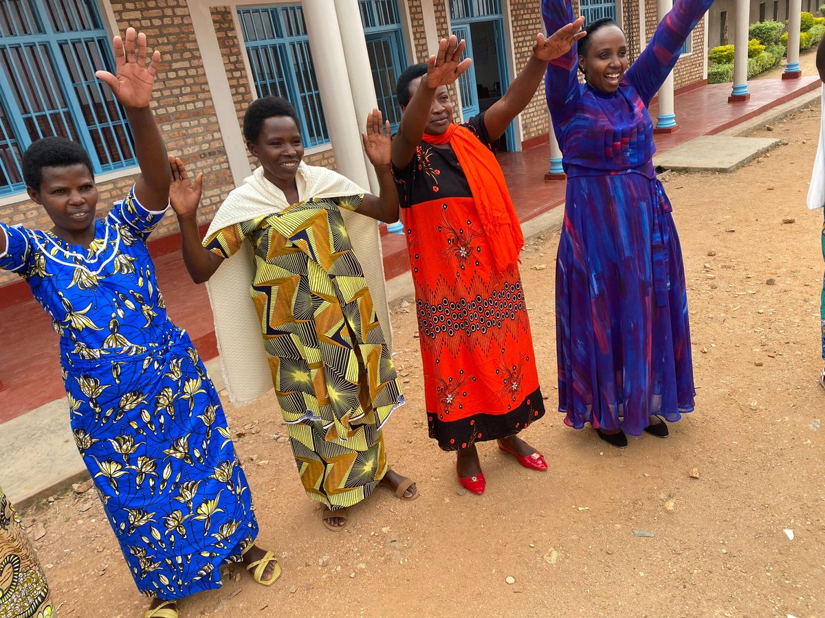 Resonate (@rworkshops) on Twitter photo Last week, we delivered a two-day leadership training in partnership with <a href="/RwandaCejp/">CEJP Rwanda</a> for women from <a href="/Nyamagabe/">Nyamagabe District</a> and <a href="/NyaruguruDistr/">Nyaruguru District</a>.
The workshop brought together women from different villages, equipping them with skills to boost their confidence to take up higher leadership Last week, we delivered a two-day leadership training in partnership with <a href="/RwandaCejp/">CEJP Rwanda</a> for women from <a href="/Nyamagabe/">Nyamagabe District</a> and <a href="/NyaruguruDistr/">Nyaruguru District</a>.
The workshop brought together women from different villages, equipping them with skills to boost their confidence to take up higher leadership