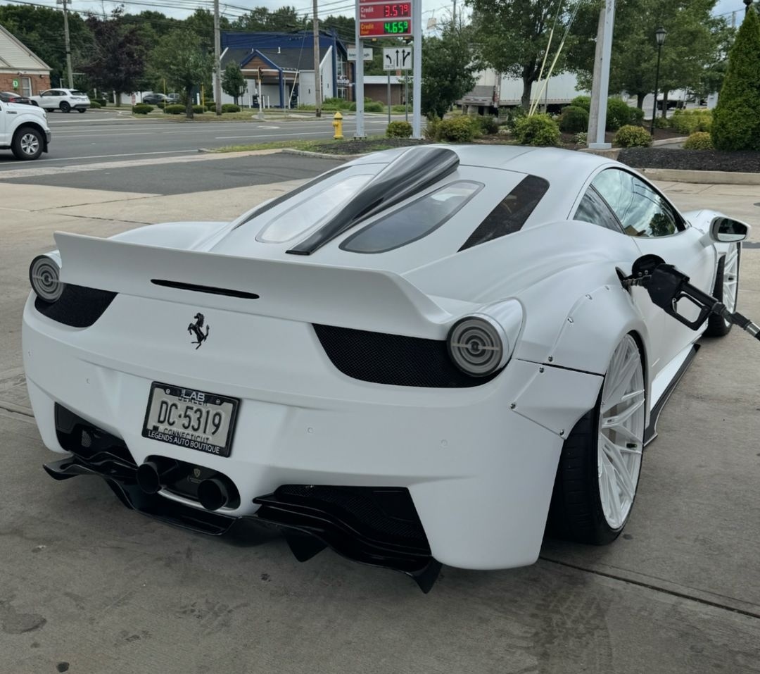DailyFerrariTM's tweet photo. All white Ferrari 458 widebody https://t.co/BIJXf26mB6