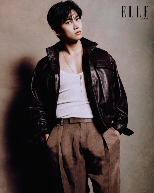 「#2PM」#テギョン、セクシーなホワイト＆ブラック…高級なムード発散 
🔗korepo.com/archives/15628…