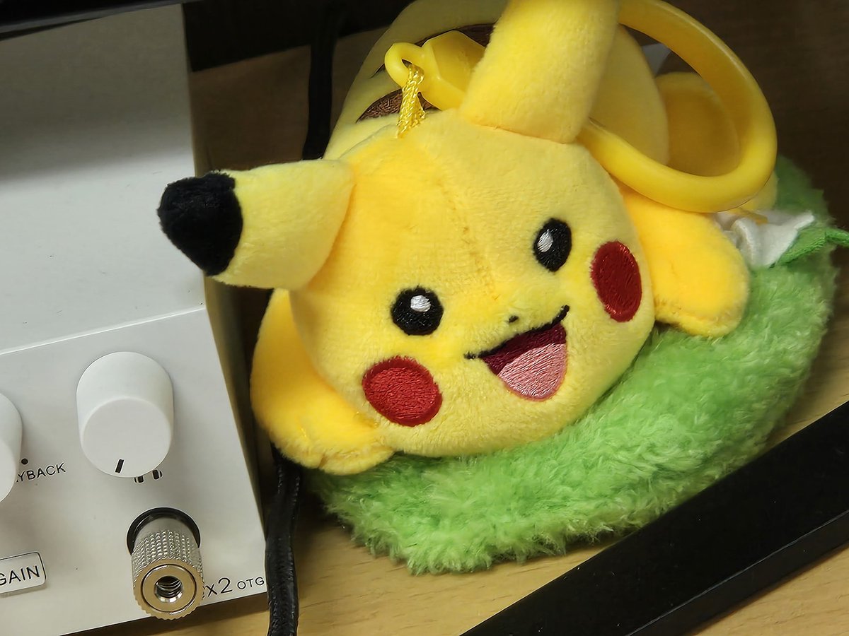 스트레스가 이만저만이 아니네요 뚱띵이가 되겠습니다