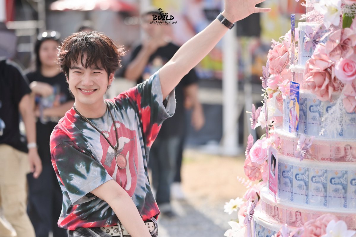 Build_FamilyFC's tweet photo. ว่าละลืมลงรูปอะไร เซ็ตนี้นิเองงงงงง 🍧🧁🍡🍭🍿🍪🍫🍩 

#BuildJakapan @JakeB4rever 
#Beyourluve https://t.co/NpX17YR4A8