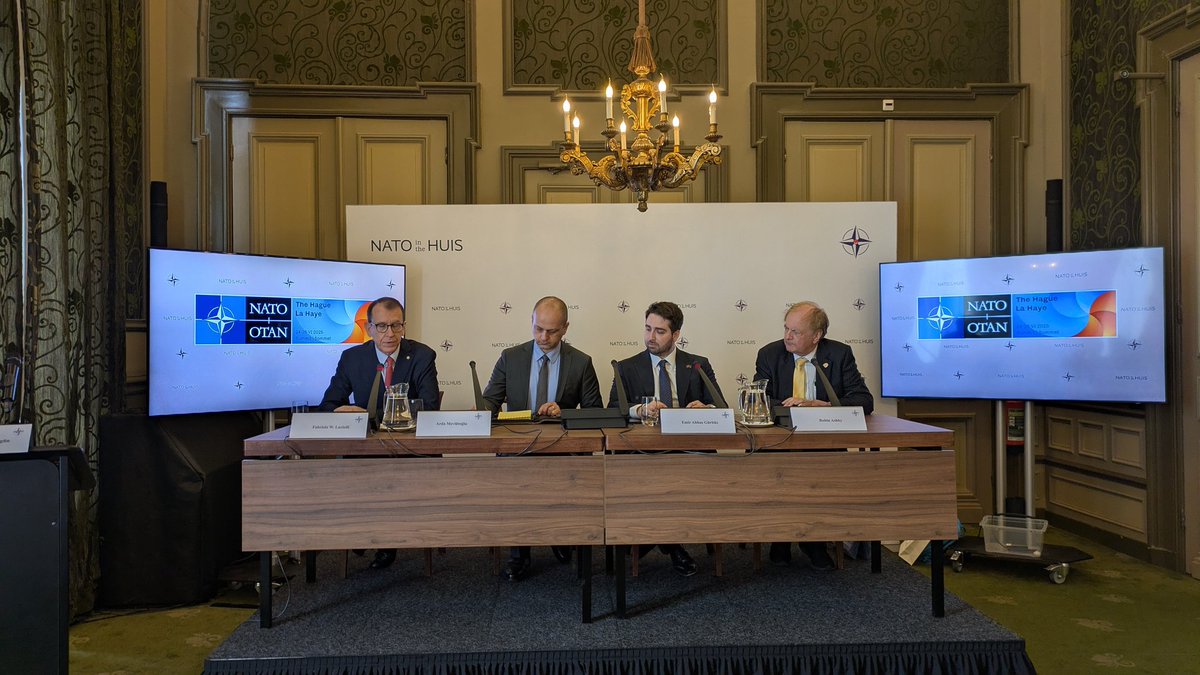 Comitato Atlantico Italiano (@ata_italia) on Twitter photo Intervento del Presidente <a href="/FWLuciolli/">Fabrizio W. Luciolli</a> al panel Navigating the Issues in the Modern Battlespace organizzato in occasione del @nato Summit da <a href="/atlantikkonseyi/">Türk Atlantik Konseyi - ATA Türkiye</a> in cooperazione con @munsecconf e <a href="/Clingendaelorg/">Clingendael Institute</a> Intervento del Presidente <a href="/FWLuciolli/">Fabrizio W. Luciolli</a> al panel Navigating the Issues in the Modern Battlespace organizzato in occasione del @nato Summit da <a href="/atlantikkonseyi/">Türk Atlantik Konseyi - ATA Türkiye</a> in cooperazione con @munsecconf e <a href="/Clingendaelorg/">Clingendael Institute</a>