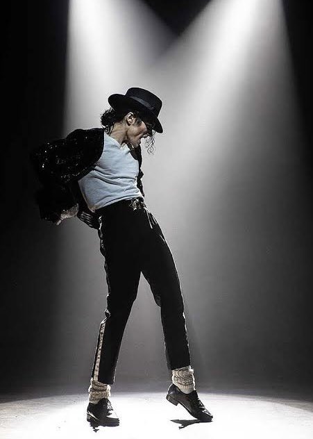 SoundBites_Rock's tweet image. Sparing a thought for MICHAEL JACKSON, who we sadly lost 16 years ago today, on 25 June 2009 🙏 

#poprock #dancerock #funkrock #rock #musiclegend #rememberingMichaelJackson