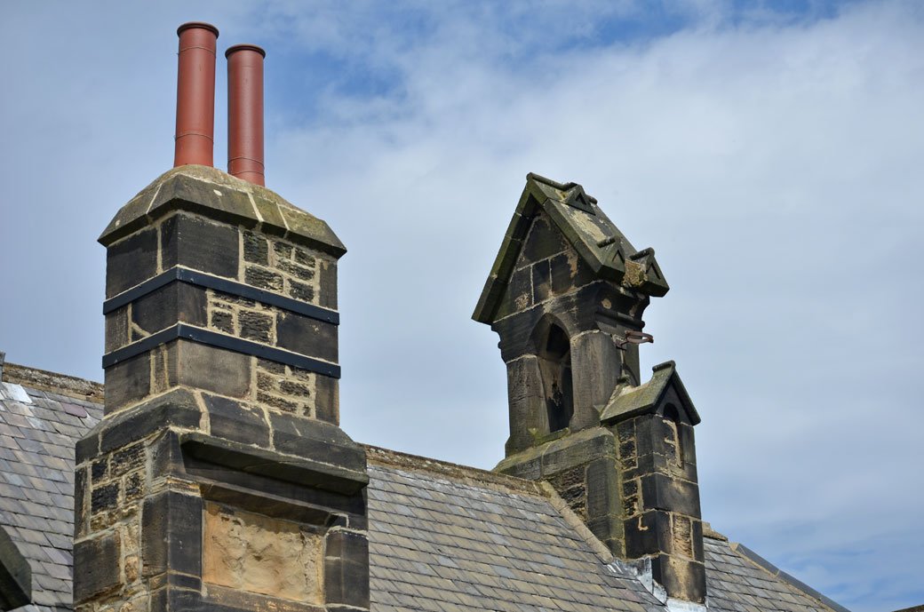 TyneSnapper's tweet photo. #Earsdon A wander around Earsdon, North Tyneside on this day 25th June 2016. The Taylor Memorial School on Church Way, now used as the Earsdon and Wellfield Community Centre. https://t.co/QLj7jbTHLB