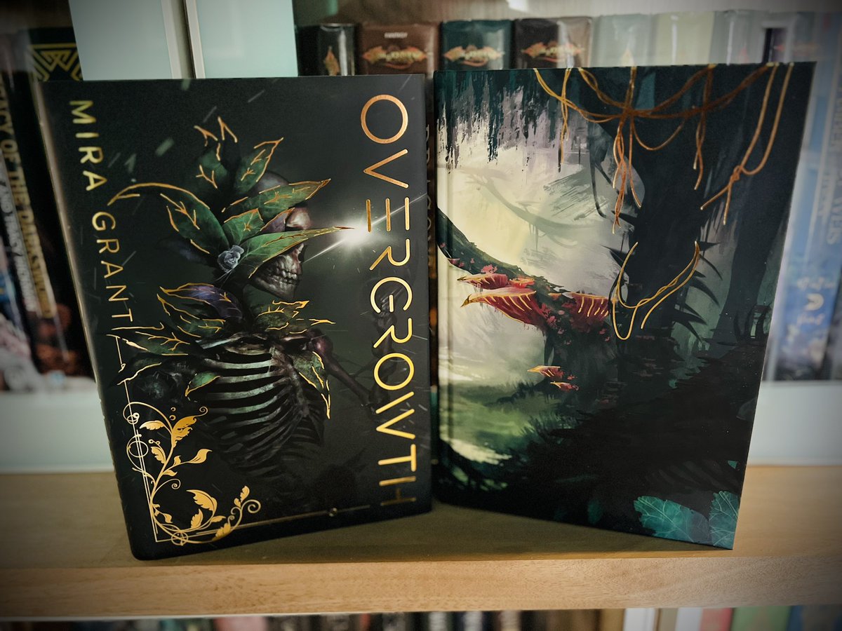 Currently reading - and loving - Overgrowth by <a href="/seananmcguire/">Seanan McGuire</a> / <a href="/miragrant/">Mira Grant</a>. It’s my … well, feels like 100th Seanan book, and will keep coming back for more. 

Also, how pretty is this <a href="/illumicrate/">Illumicrate ✨</a> edition, eh? 

#booktwt