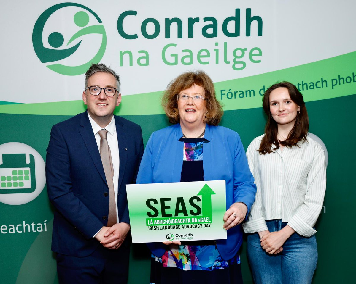 Conradh na Gaeilge ⭕️ (@cnag) on Twitter photo Bhuail ionadaithe Chonradh na Gaeilge le <a href="/maria16byrne/">Senator Maria Byrne</a> inniu mar chuid de #seas25 agus lá abhcóideachta na nGael ag Óstán Buswells. Phléamar cúrsaí oideachais agus maoinithe léi. Bhuail ionadaithe Chonradh na Gaeilge le <a href="/maria16byrne/">Senator Maria Byrne</a> inniu mar chuid de #seas25 agus lá abhcóideachta na nGael ag Óstán Buswells. Phléamar cúrsaí oideachais agus maoinithe léi.