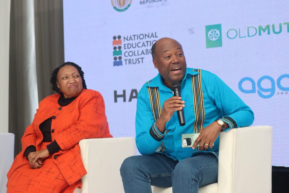 DBE_SA's tweet photo. The second panel discussion, titled "African Youth Leadership and Agency: Leading in an African Way," unfolds with powerful reflections as panelists honour the legacy of the youth of 1976. As #YouthMonth draws to a close, the conversation centres on what it means to lead authentically, rooted in African values, culture, and collective strength.

#Y20SouthAfrica
#GovZAUpdates