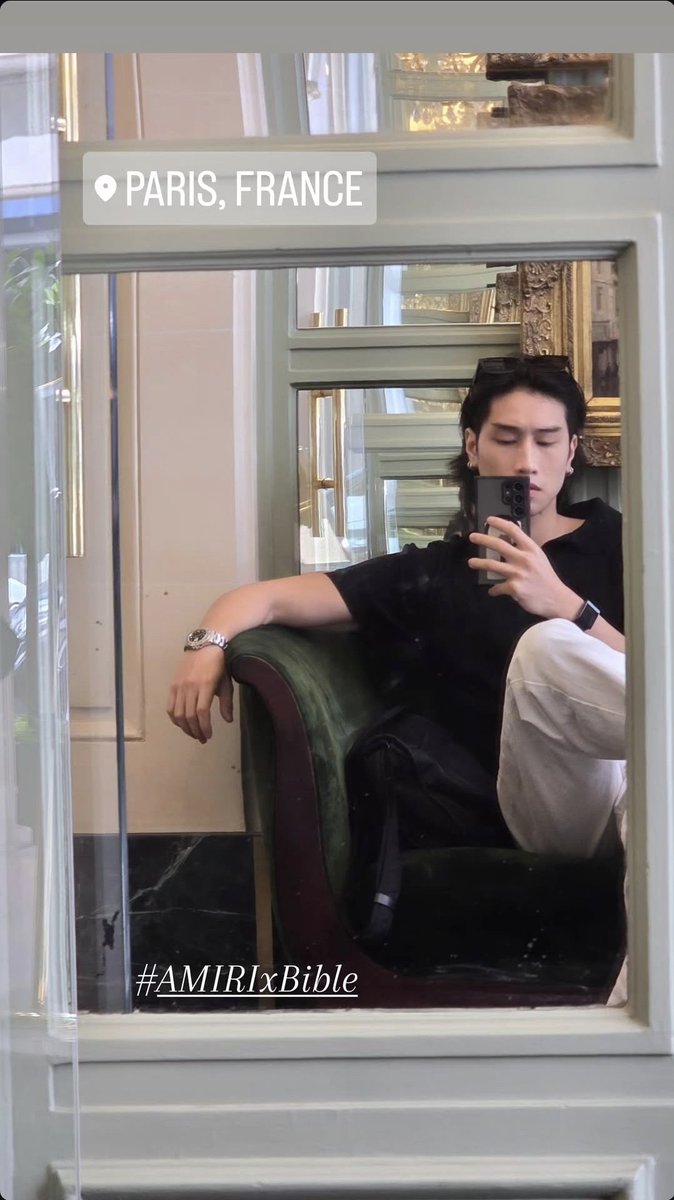 bible_officiall's tweet image. 🎬 IG UPDATE | 250625

📍 Paris, France 

Cr. IG : biblesumett 

#AMIRI #AMIRITHAILAND 
#AMIRIxBIBLE
#AMIRISS26 #ParisFashionWeek #PFW2025 
𐙚⋆°. #BibleWichapas 
#bsumone @biblesumet