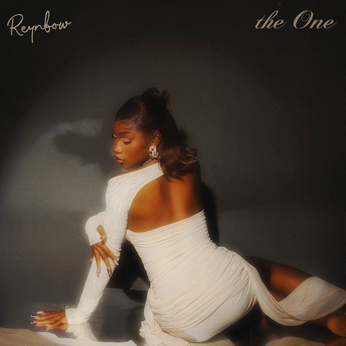 Reynbow_flower's tweet photo. A lover girl been searching , I wrote this for someone I finally met .she lives in my reflection.The one .27.06. #theone #Reynbow https://t.co/QWTFPHazvs