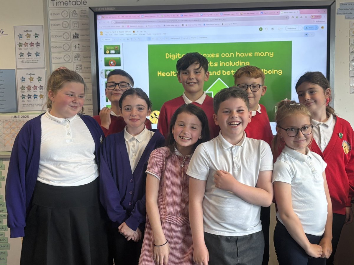 GCPDLeaders's tweet photo. The digital leaders are busy rehearsing their assembly. @PrimaryGreat  #empower https://t.co/CbGwkg8p6Q