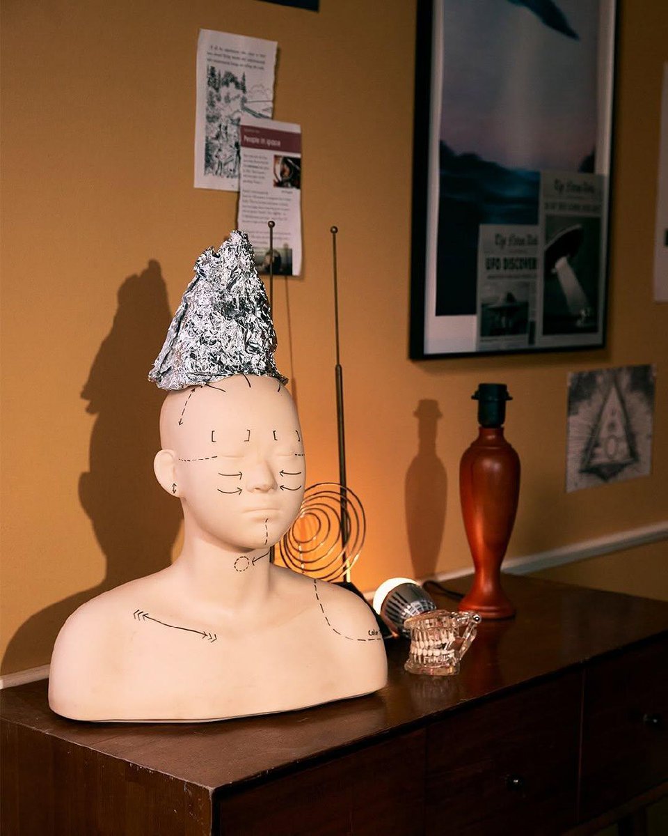 KENSHINGLOBAL's tweet image. [📸] 150625 -- CLOSE YOUR EYES UPDATE

The 2nd Mini Album '𝑺𝒏𝒐𝒘𝒚 𝑺𝒖𝒎𝒎𝒆𝒓'

👻Concept Photo
“𝙂𝙝𝙤𝙨𝙩 𝙝𝙤𝙪𝙨𝙚”

2025.07.09 6PM (KST)
Pre-save ➫ lnk.to/CYE_SnowySummer

#CLOSEYOUREYES #클로즈유어아이즈
#클유아 #CYE
#켄신 #KENSHIN
#Snowy_Summer