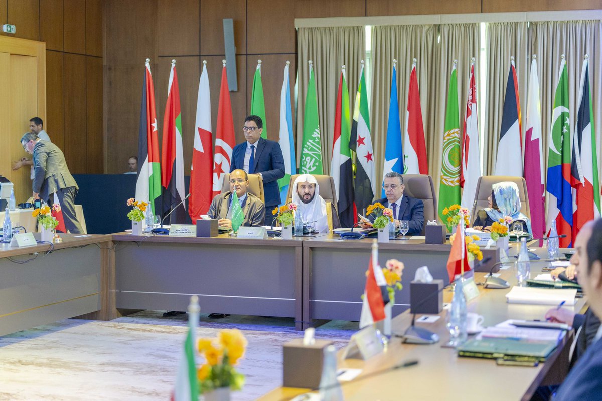 Saudi Justice Minister Chairs Meeting of Arab Justice Ministers' Executive Bureau in Rabat

Ministry of Justice: June 25, 2025

Saudi Arabia’s Minister of Justice, H.E. Walid Al-Samaani, presided over the 74th meeting of the Executive Bureau of the Council of Arab Justice