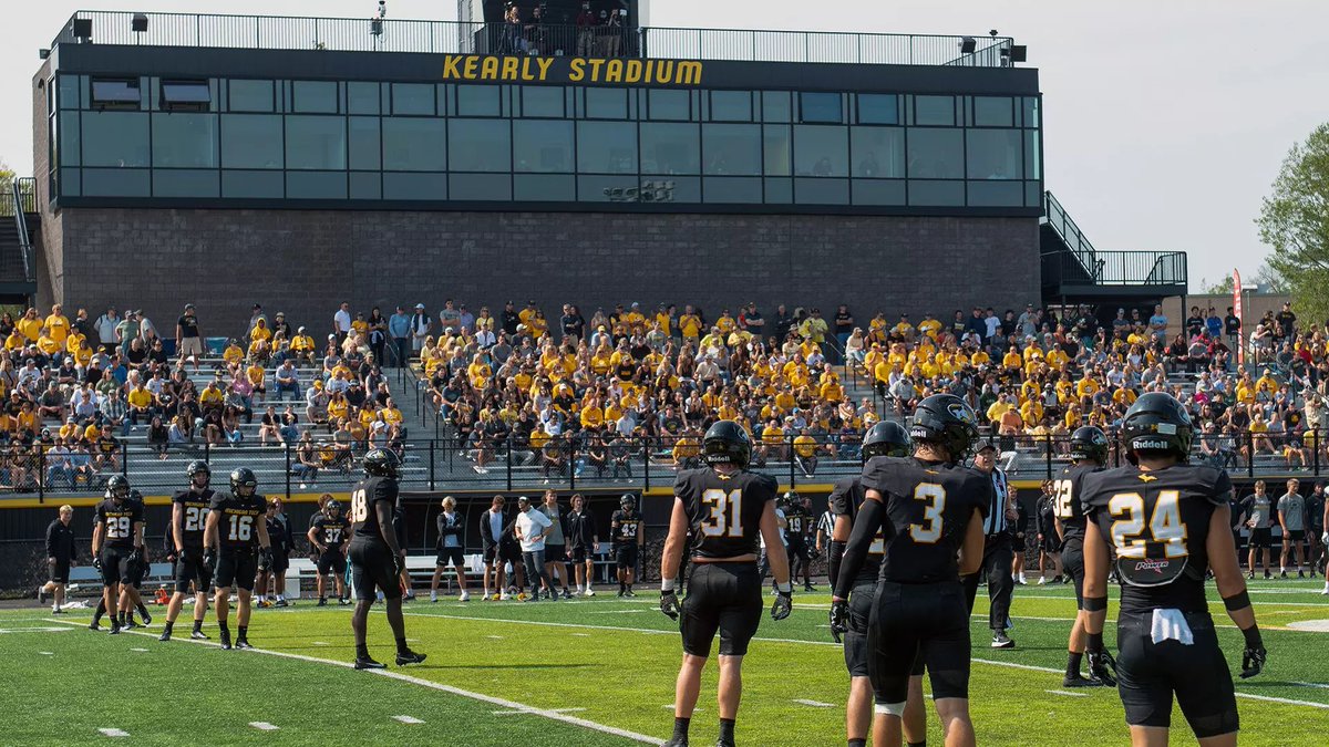 h_samolinski's tweet image. Thank you @J_Daniels74 and @CoachThomas90 for the amazing camp at Michigan Tech! It was a great experience and I had a great time and learned a lot. Thank you to @Philbrath for the invitation. @bjsamolinski @CoachPannone @WinneconneFB @MTUFB @MJ_NFLDraft @PrepRedzoneWI…