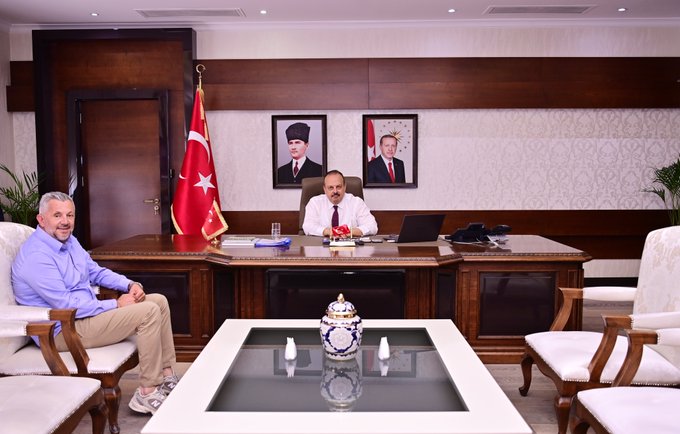 Aydın Valisi Yakup Canbolat’a Ziyaretçi Akını