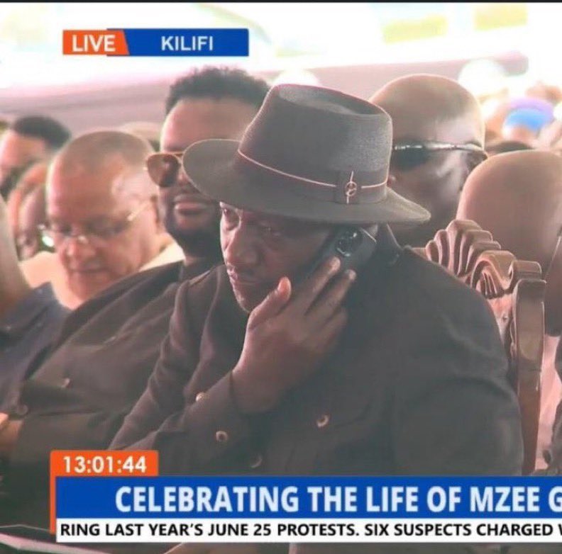 Boss wameingia kwa bedroom na wakavunja safe ya title deeds picha nimetuma kwa wozzap #SiriNiNumbers