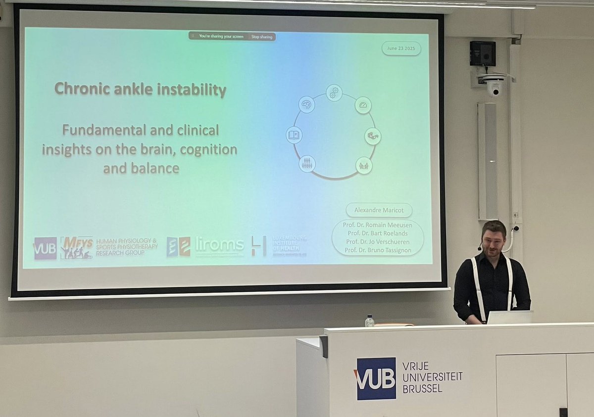 TassignonBruno's tweet image. 🎓 Congratulations Alexandre Maricot!

My first PhD student successfully defended his work on &quot;Chronic Ankle Instability: the Brain, Cognition and Balance” 👣🧠! #proudpromotor

🙏 A big thank you to the supervisor team, chair and jury members, and Luxembourg partners!