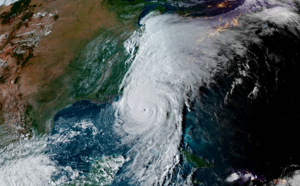 SECOORA maintains a Hurricane Resource Hub for quick access to databases (e.g. buoys, gliders, flood sensors), hurricane and storm surge forecasts, and partner projects.

Check it out: secoora.org/hurricane-reso…

#OceanDataDay #DataBelowtheSurface #IOOS #WorldOceanDay #OceanMonth