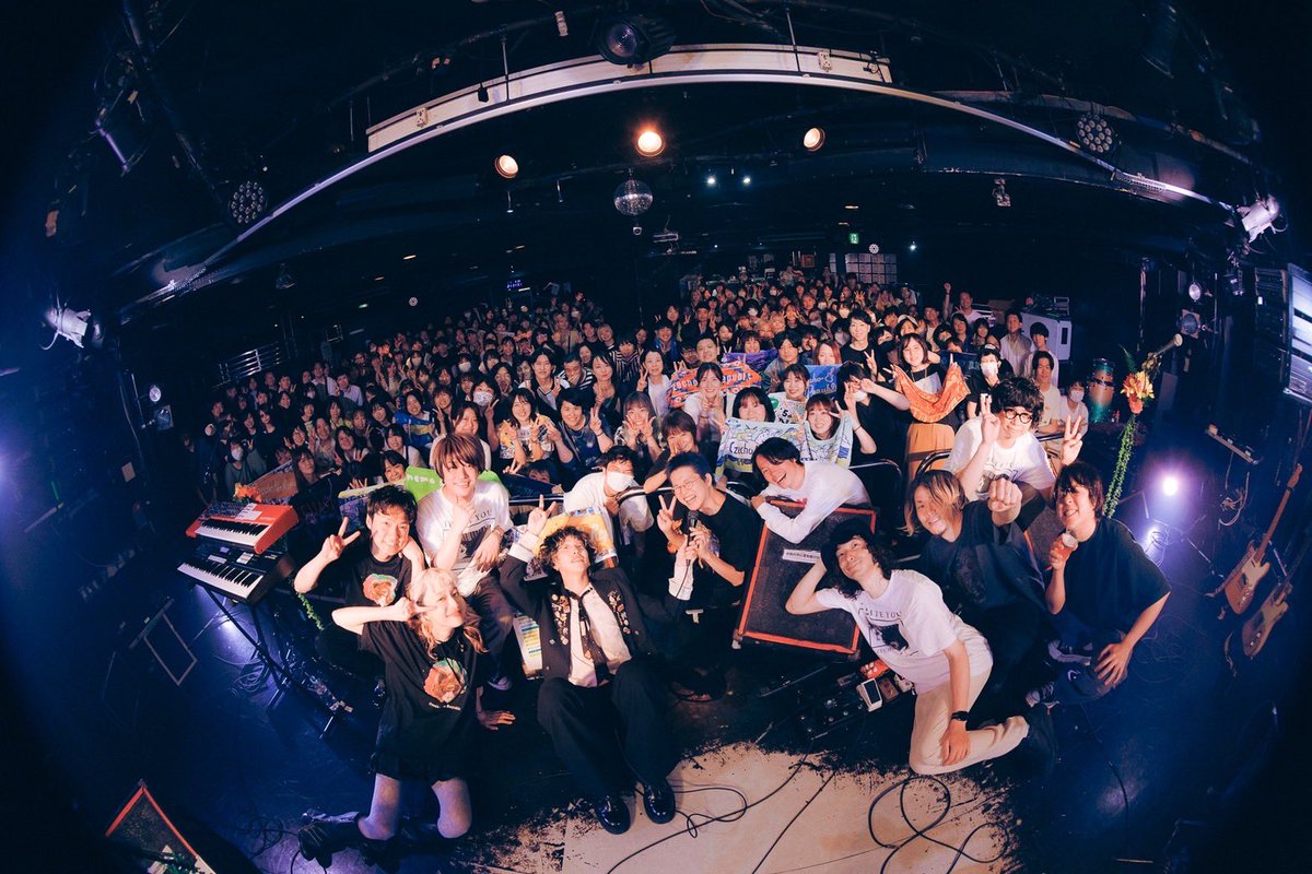 cinemastaff_'s tweet photo. Czecho No Republic's STAFF presents
《YANO NIGHT!!!》

12年ぶりのツーマンライブ！
素敵なコラボもできて、特別な1日となりました。
ありがとうございました！

次のライブは

Nothingʼs Carved In Stone
"Hand In Hand Tour 2025"
2025年6月29日(日)
F.A.D YOKOHAMA
※sold out

Photo by @soootaroVSHB
