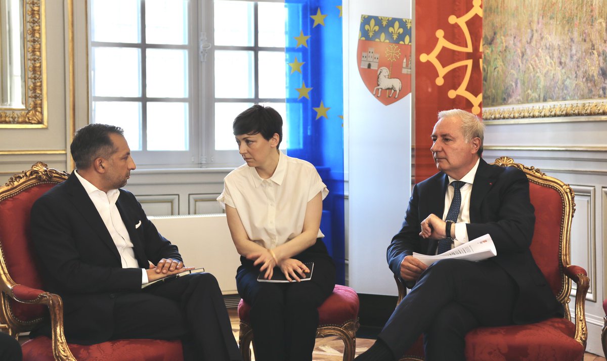 Comme je l’avais prévu puis annoncé aux supporters, j’ai reçu au Capitole le Président par intérim du Toulouse Football Club, Neil Chugani.

Sensible aux questionnements que m’ont exprimés les supporters, j’ai tenu à relayer leur voix concernant l'actualité du club et son