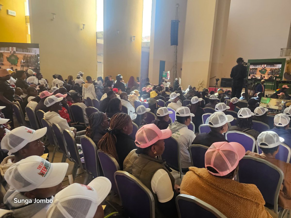 THE CHAIRMAN , HON DR K.R TAGWIREI ENDORSES 2030 VANENGE VACHIPO SLOGAN...

2030 NDEYA EMMERSON
2030 BABA 

VAMNANGAGWA VANENGE VACHIPO VACHINGOTONGA✊🏽

VAMNANGAGWA HUCHI BABA!!