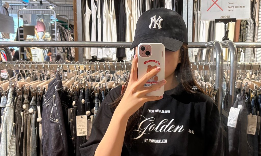 taesddalgi's tweet image. jungkook’s girl