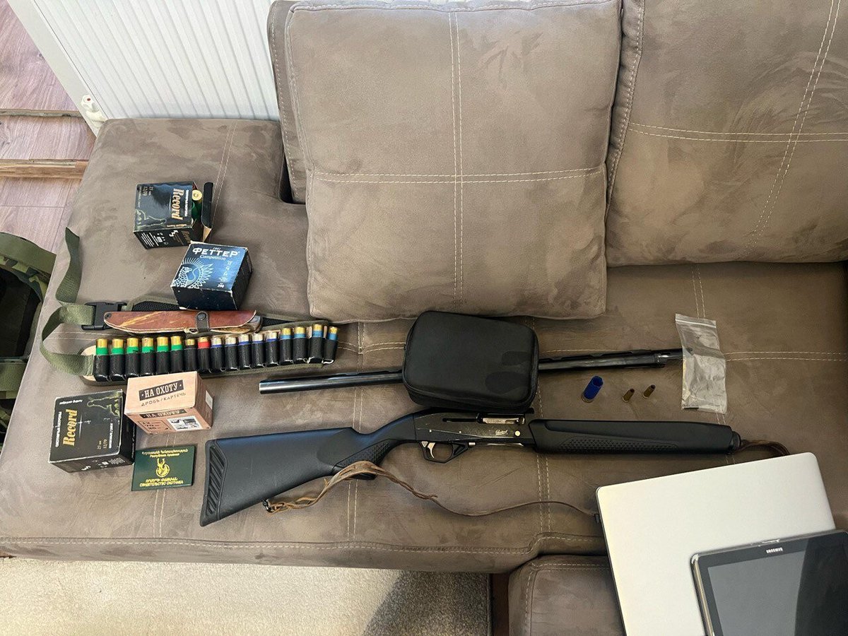 Firearms, evidence of violent coup plot found at suspects’ homes, 14 arrested – authorities say
armenpress.am/en/article/122…
