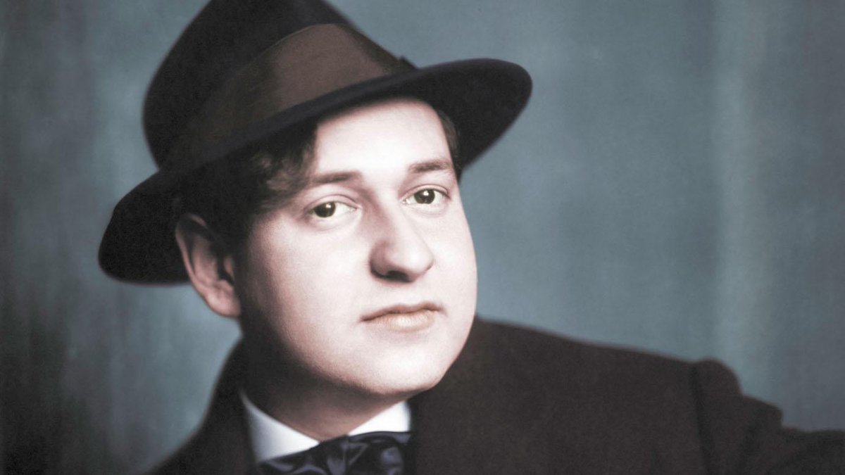 #DidYouKnow? Erich Wolfgang #Korngold was hailed as a genius by #GustavMahler at age 9 and inspired the music to #StarWars. Hear Korngold's Suite for Left Hand Piano and Strings In Seven Sayings: Triumph, 28th June 5pm. Tickets from just £10: menuhinhall.co.uk/events/seven-s…