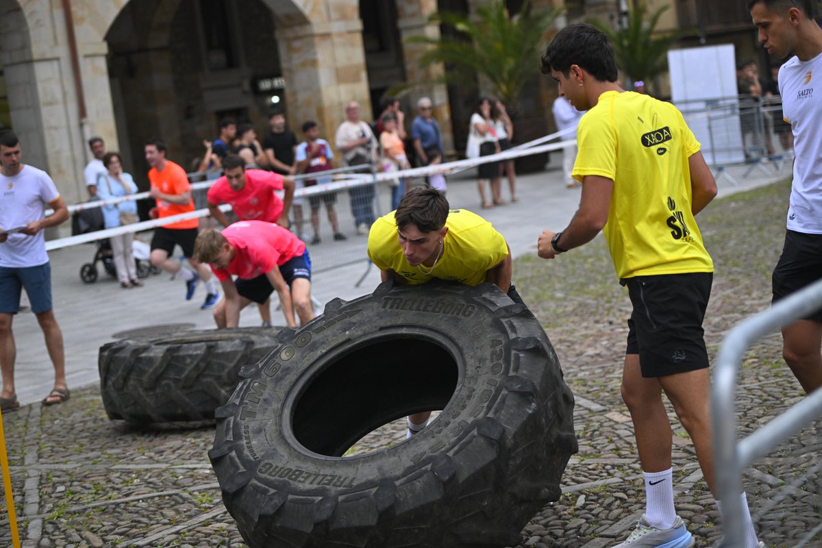 I. OLIMPIADAS DE ZUMARRAGA
¿Te gustaría ver algunas fotos?

Aquí te dejamos una galería con las mejores imágenes:
noticiasdegipuzkoa.eus/fotos/2025/06/…
