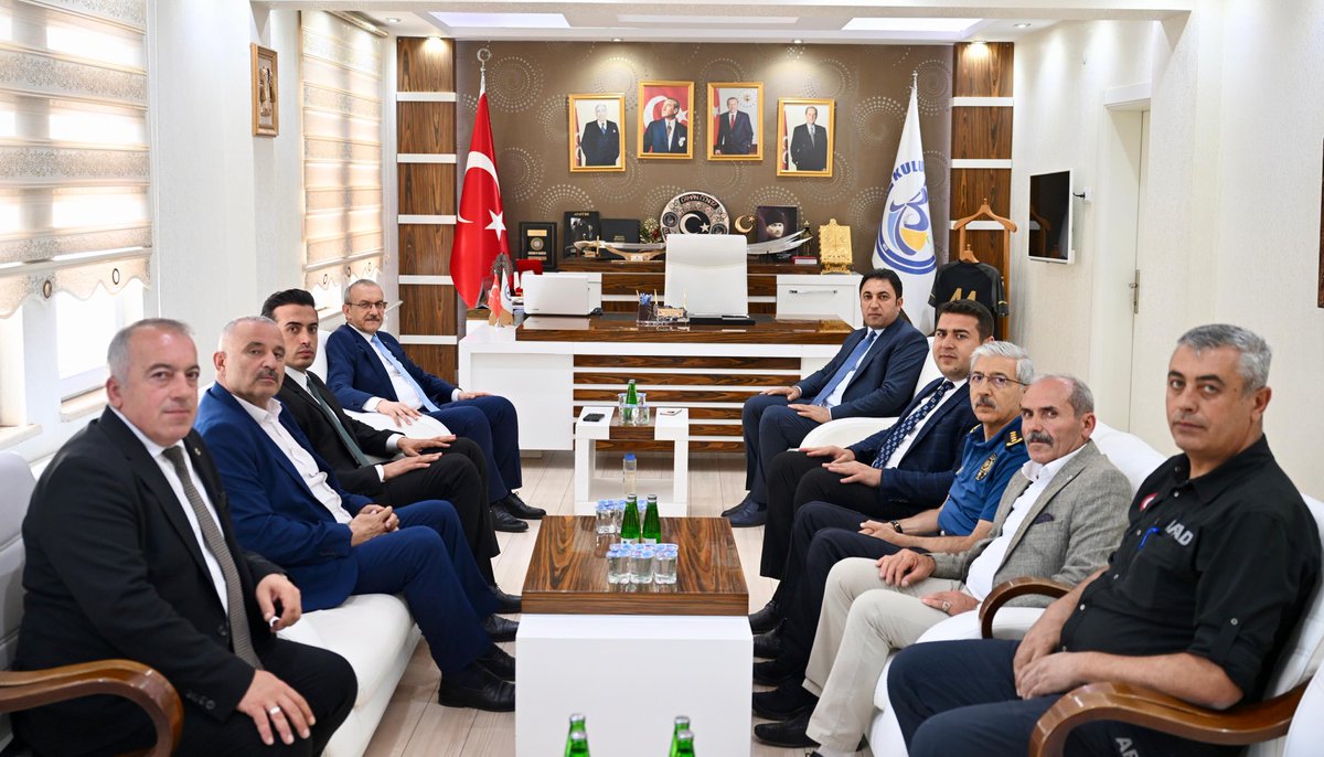 #Kuluncak Bel. Bşk. Erhan Cengiz'i Ziyaret Ederek, İlçemizde Yürütülen Çalışmalar Hakkında İstişarelerde Bulunduk.

#Malatya