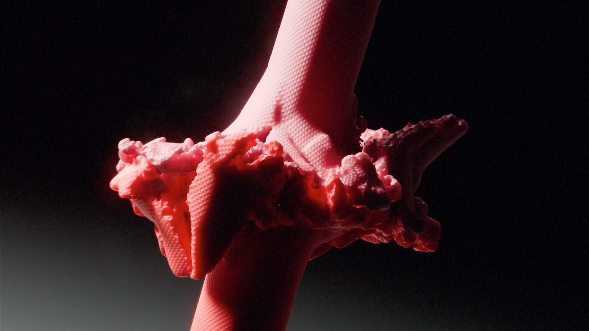 “Aggressive movements, mirrored chrome, and dreamlike gestures converge in a world that’s more #sensation than #structure.”

Stylo Creative reimagines a world of radical #beauty for <a href="/Prada/">PRADA</a> 

Watch: tinyurl.com/4c6z2utd

#motiondesign #design #3danimation #luxury #fashion #CG