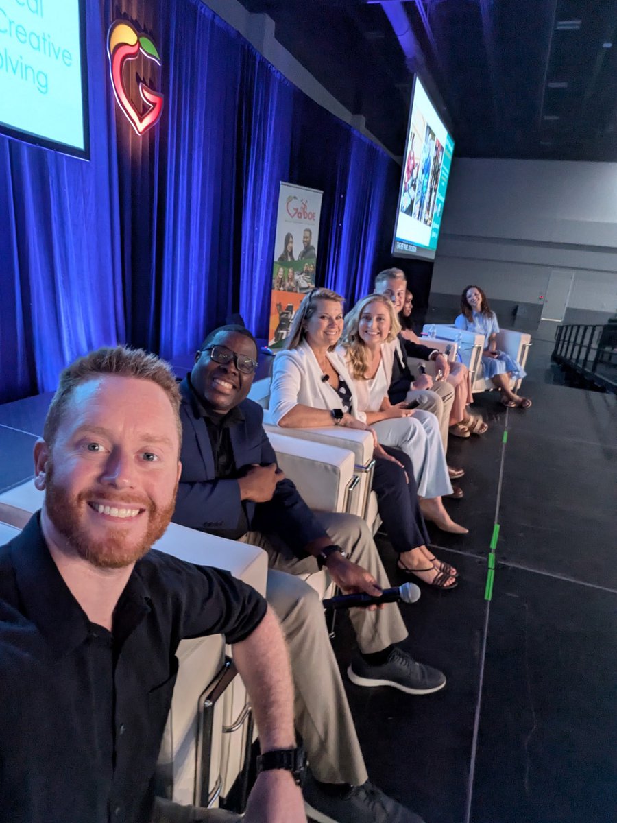 christygSu's tweet photo. #MathCon2025 is the best. I love spending time with like-minded, math-loving people. Being on the closing session panel for Q&A was icing on the cake. (@DFlowLeads @eastlake_hcs Yes, the duck joined me.) https://t.co/fibVqrGR0C