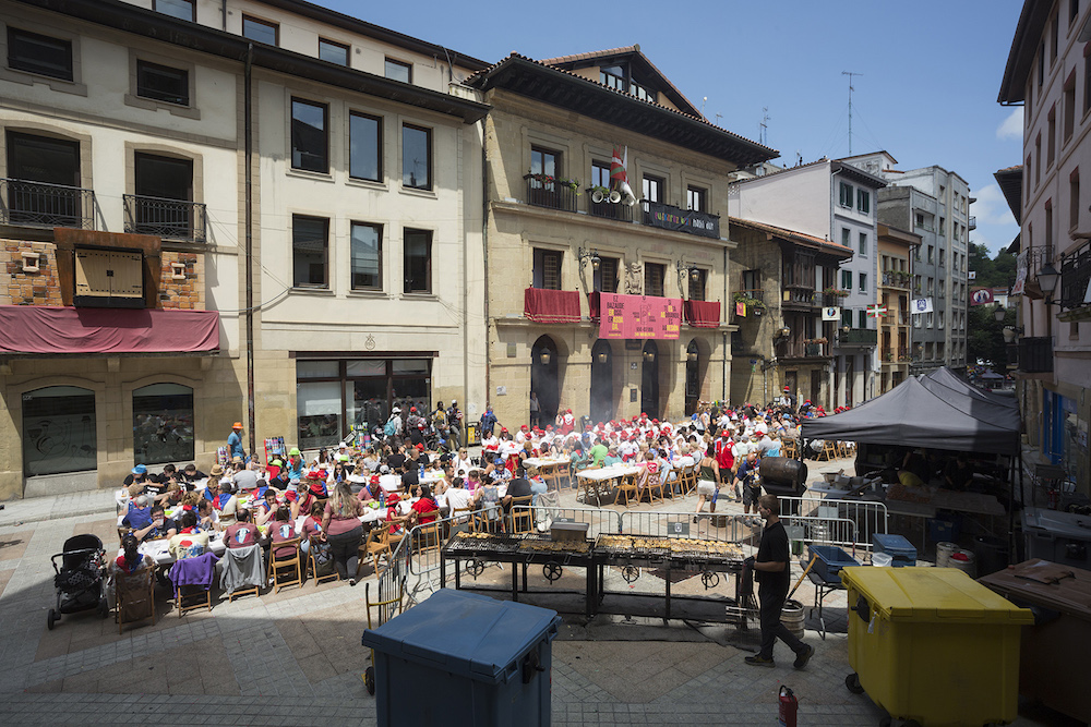 Madalenetako herri bazkarirako txartelak salgai dira
oarsoaldea.hitza.eus/2025/06/25/mad…
#Errenteria #Orereta