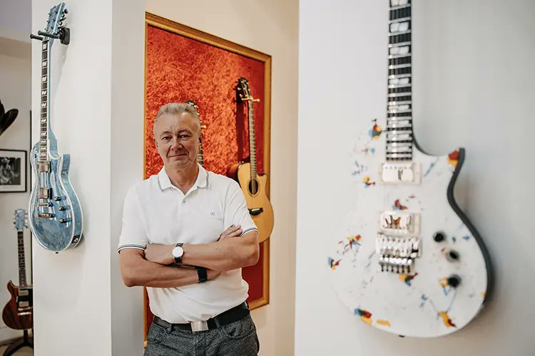 🟠En exclusiva para #Celestion: Hans Thomann desvela el #éxito de #ThomannMusic

🟠Hans Thomann comparte sus #vivencias en el negocio, el #crecimiento de la empresa, los #secretos de su enfoque centrado en el cliente y su visión de futuro.

<a href="/celestionUK/">Celestion</a>

🔗ispmusica.com/4355-en-exclus…