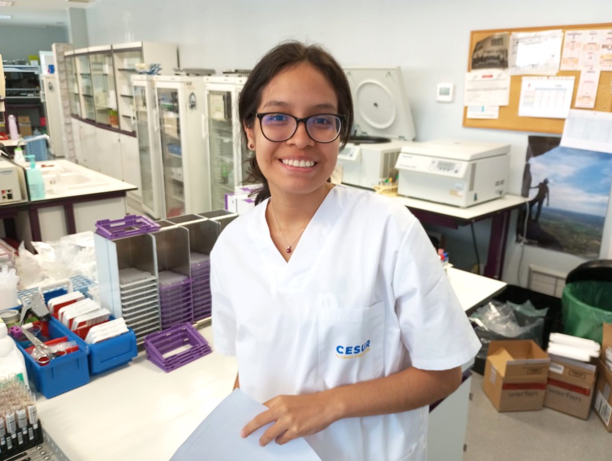 Banco Sangre Aragón (@bncsangrearagon) on Twitter photo 😍Ximena está aprovechando el verano para hacer sus prácticas de FP con nosotros. Estudia Técnico de Laboratorio en <a href="/cesurformacion/">CESUR. Tu Centro Oficial de Formación Profesional</a> Tiene 20 años y quiere seguir estudiando. Le encantaría ser pediatra.
🩸Dona:
👉Hoy, hasta las 21 horas. Frente al 141 de D. Villahermosa. Sin cita 😍Ximena está aprovechando el verano para hacer sus prácticas de FP con nosotros. Estudia Técnico de Laboratorio en <a href="/cesurformacion/">CESUR. Tu Centro Oficial de Formación Profesional</a> Tiene 20 años y quiere seguir estudiando. Le encantaría ser pediatra.
🩸Dona:
👉Hoy, hasta las 21 horas. Frente al 141 de D. Villahermosa. Sin cita