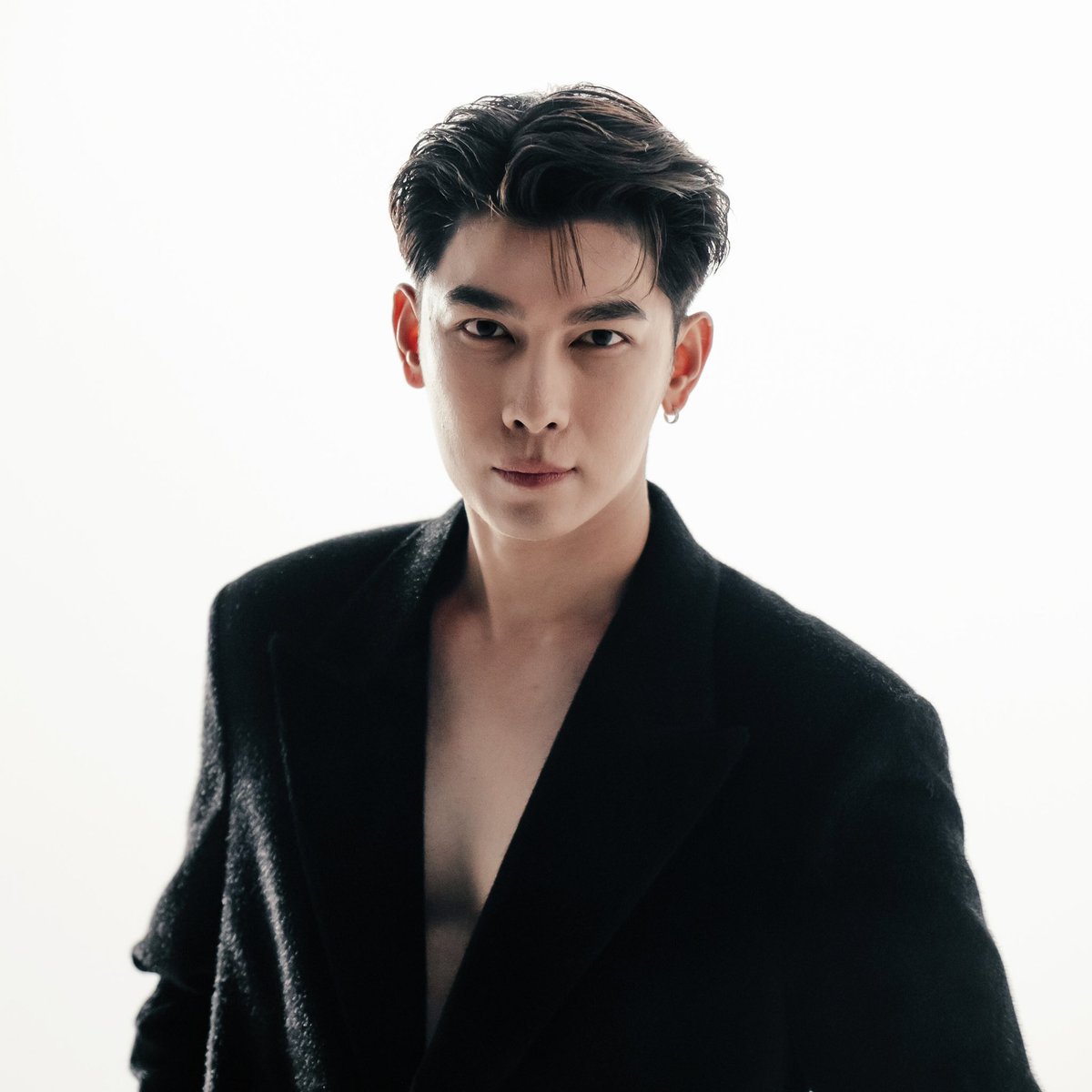 Suppasit Channel tweet media