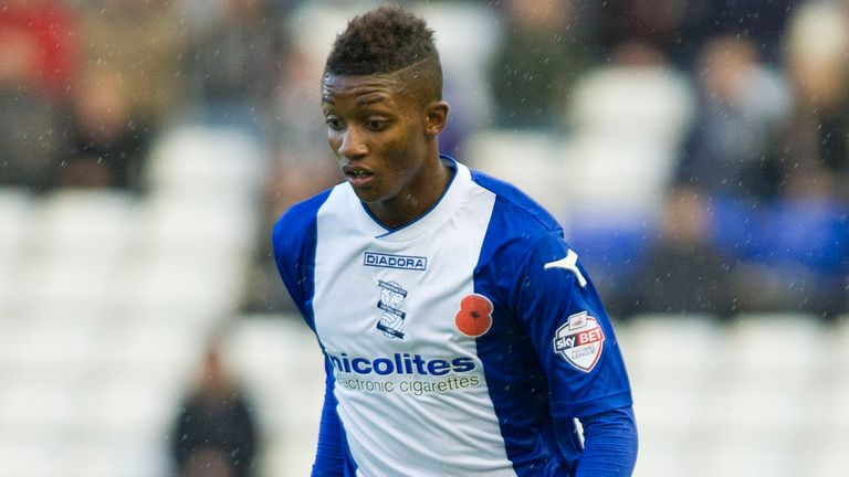 Ben Jacobs (@jacobsben) on Twitter photo Birmingham City are now in advanced talks with Al-Ettifaq to sign Demarai Gray, as called by GMS colleague <a href="/Neil_Moxley/">Neil Moxley</a>.
Ettifaq's interest in bringing back Gray first revealed earlier this month.
Understand Ettifaq have now decided to let Gray to leave on a free transfer and Birmingham City are now in advanced talks with Al-Ettifaq to sign Demarai Gray, as called by GMS colleague <a href="/Neil_Moxley/">Neil Moxley</a>.
Ettifaq's interest in bringing back Gray first revealed earlier this month.
Understand Ettifaq have now decided to let Gray to leave on a free transfer and