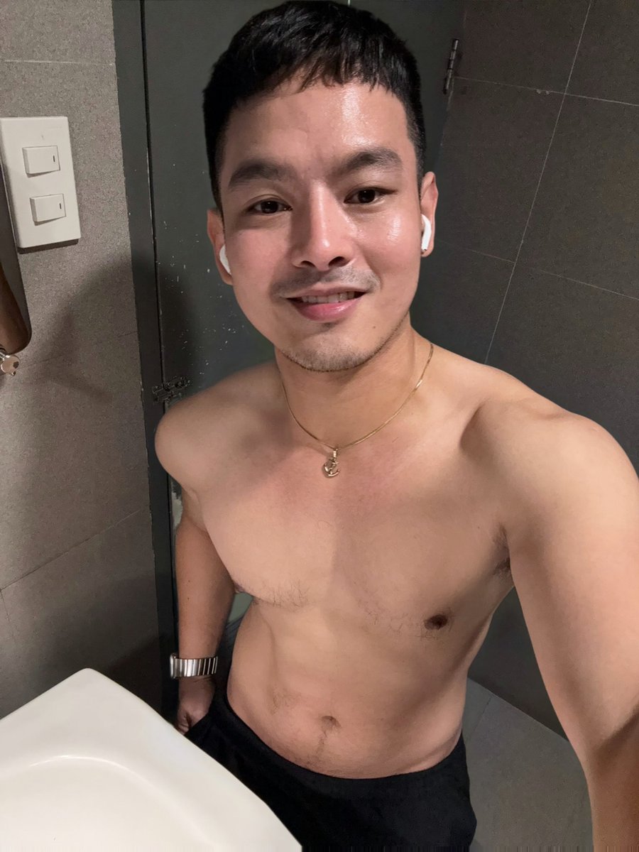 Catching up to <a href="/RwellnessHub/">R Wellness Hub</a> Poisonous Night—late, but all in.

#RHappyPlace