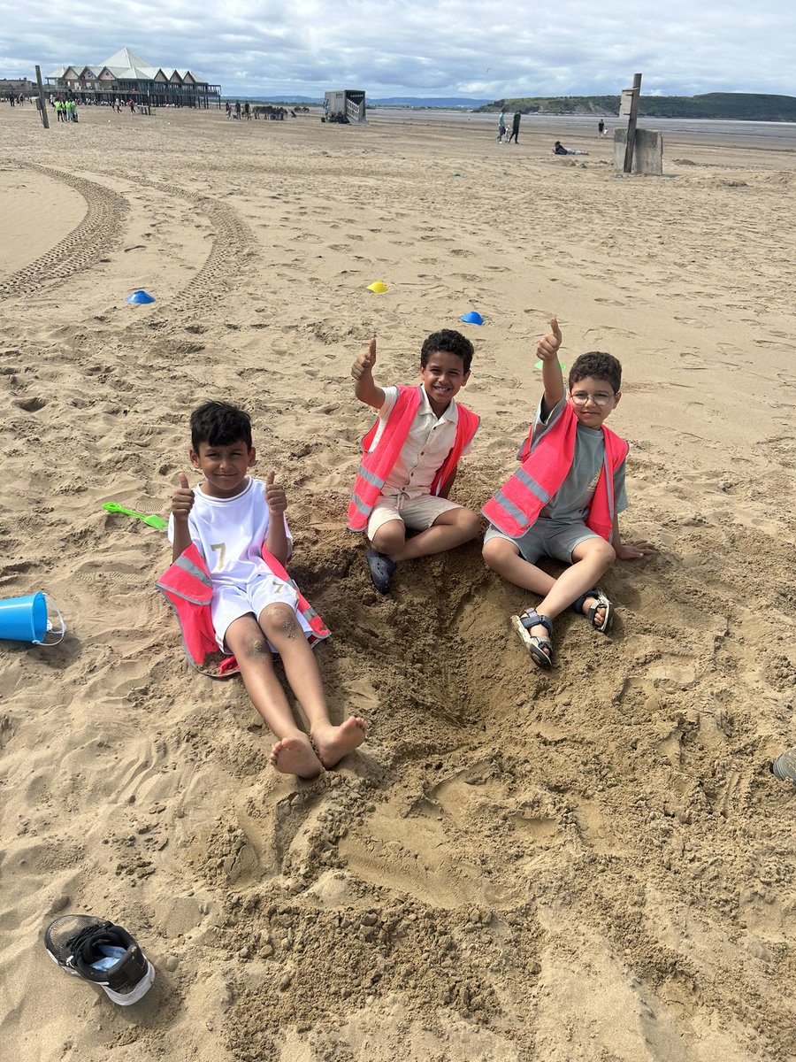 We are having the best time 🫏 <a href="/MissKennedy2201/">Miss Kennedy</a> <a href="/MissLewisconway/">Miss LewisConway</a> <a href="/MissJConway1/">MissJConway</a>