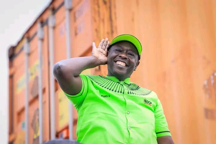 ComingUpdateNew's tweet image. Breaking News 

The former DP Rigathi Gachagua has been arrested.

#FreeRigathiGachagua
#endpolicebrutalityke 
#WantamRoadProjects 
#RutoMustGoNow 
#ceasefire