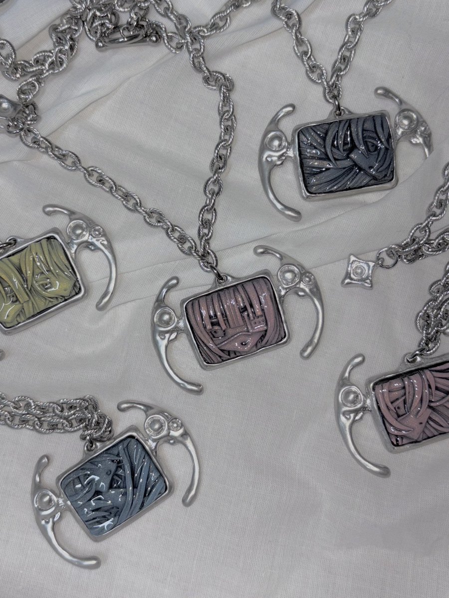 ezo (@ezojewels) on Twitter photo 