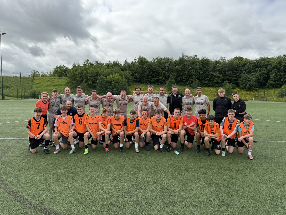 Calderglen High 🏳️‍🌈 tweet media